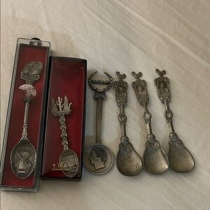 Collectible Souvenir Spoon Set